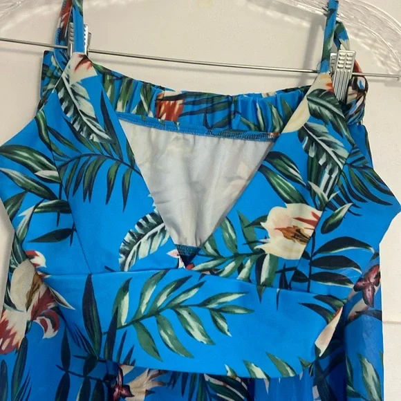 2Pcs Summer Beachwear Blue Set Crop Top + Leaf Floral Print Maxi Split Skirt LG - Picture 5 of 6